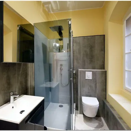 Le 22 - Centre Parking Privatif En Option アパート